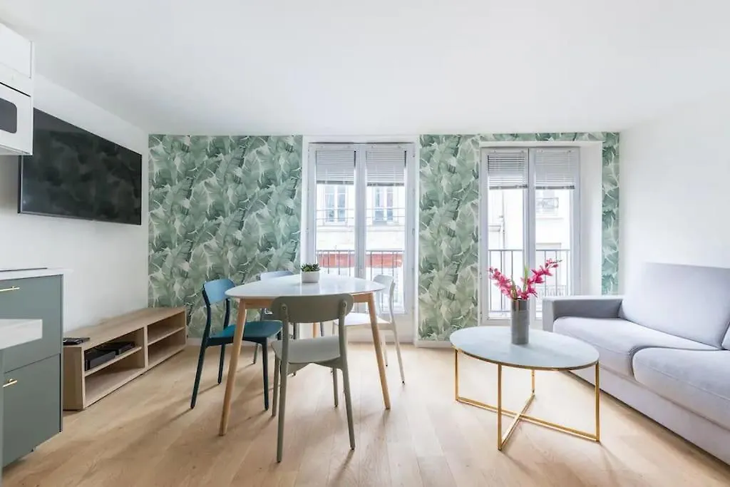 Grands Boulevards 42 : Cosy 1br-4p Daire Paris